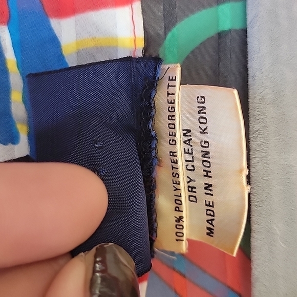 Vintage Mayeelok button front printed sheer blouse - Picture 8 of 8